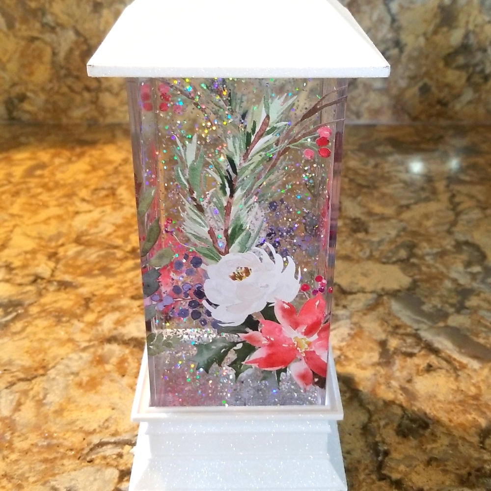 White Cardinal Lantern Snowglobe - Picture 2 of 2